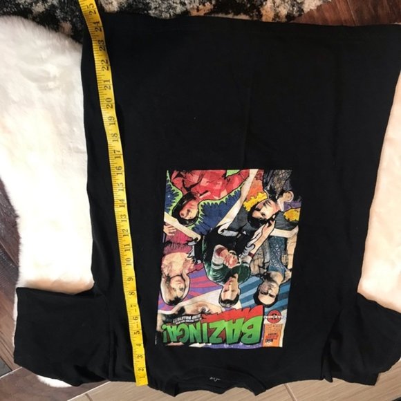 Big Bang Theory Bazinga Tee size small - Picture 8 of 9
